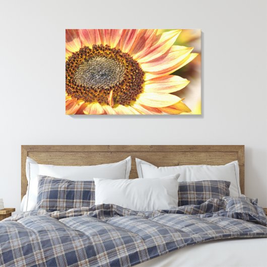 Perzik Zonnebloem Canvas Afdruk (Insitu (Slaapkamer))