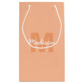 Perzikkleur van 2024 met de naam van het douanemon klein cadeauzakje (Achterkant)