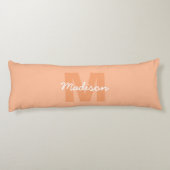 Perzikkleur van 2024 met de naam van het douanemon lichaamskussen (Achterkant)