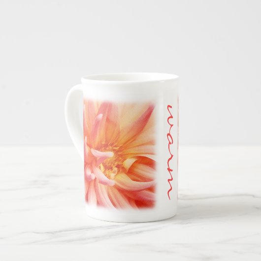 Perzikkleurige Dahlia Porselein Kop (Links)