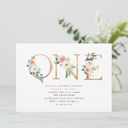 Perzikkleurige en witte flora Uitnodiging eerste v (Staand voorkant)