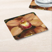 Perzikorchideeën met regendruppels kartonnen onderzetters (Schuin)