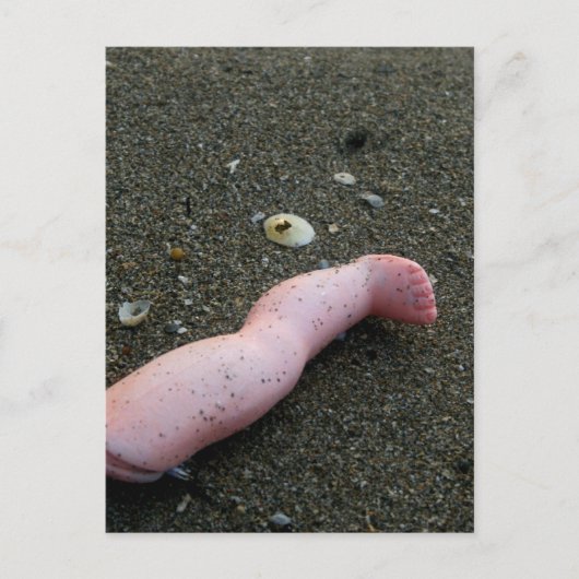 Perzikvervuiling gebroken poppoot op zand briefkaart (Voorkant)