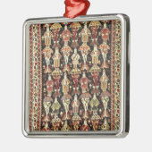 Perzisch tapijt, 19e tot 20e eeuw metalen ornament (Links)