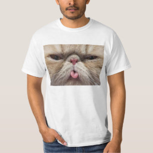 Perzische kat die tong uit tikt t-shirt