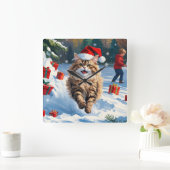 Perzische kat zit in de sneeuw met kerst Pet Vierkante Klok (Huis)