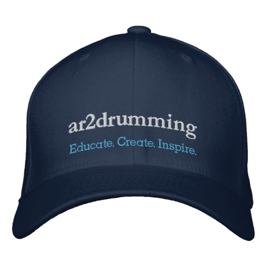 PET: ar2|drummen - Educate. Creëer. Inspireer. Geborduurde Pet (Voorkant)