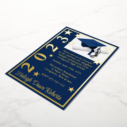 Pet, Diploma en sterren, donkerblauw en goudblauw Folie Uitnodiging (Gedraaid)