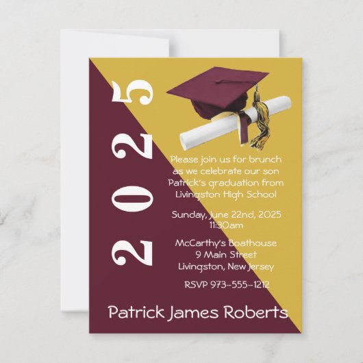 Pet & Diploma, Maroon & Metallic Goud Afstuderen Kaart (Voorkant)