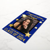 Pet, diploma & sterren, Royal Blue & Gold Afstuder Folie Uitnodiging (Gedraaid)