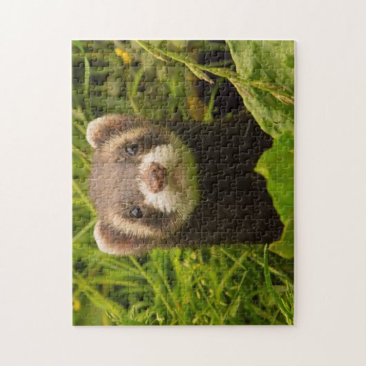 Pet Ferret in de gras Legpuzzel (Verticaal)