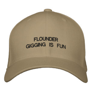 Pet met FLOUNDER GIGGING IS LEUK op het.