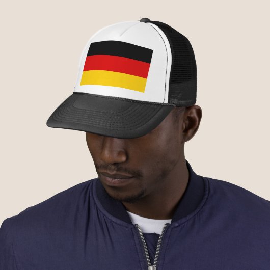 Pet met vlag van Duitsland (In situ)