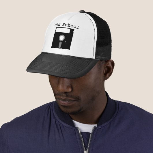 pet "Oude schooldiskette" (In situ)