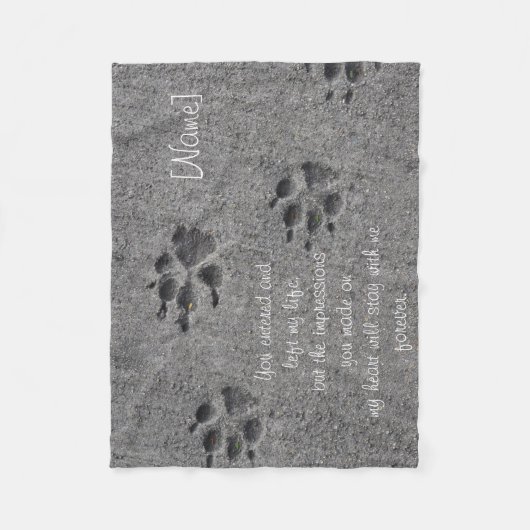 Pet Paws in Cement - Altijd daar Fleece Deken (Voorkant)