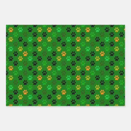 Pet pet-pekels in groen blauw inpakpapier vel (Voorkant)