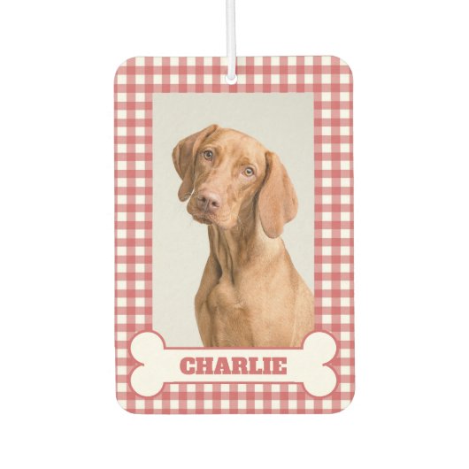 Pet Photo Dog Name in Bone on Red and White Plaid Luchtverfrisser (Voorkant)