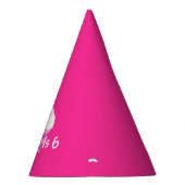 Pet van een roze verjaardagsfeest met een taart feesthoedjes (Rechts)