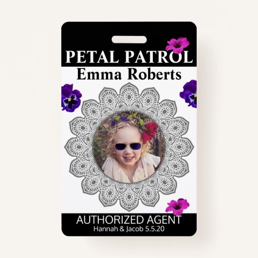 Petal Patrol Bloemenmeisje Badge (Voorkant)