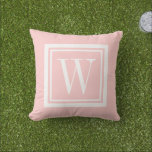 Petal Pink and White Classic Square Monogram Buitenkussen<br><div class="desc">Ontwerp uw eigen douane gooit kussen in om het even welke kleurencombinatie om met uw huisdecor in om het even welke ruimte perfect te coördineren! Gebruik de ontwerphulpmiddelen om de achtergrondkleur en de vierkante grenskleur te veranderen, of voeg uw eigen tekst toe om een naam, een monogram initiaal of een...</div>