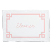 Petal Pink Greek Key Monogram Standaard Kussen Hoe Kussensloop (Voorkant)