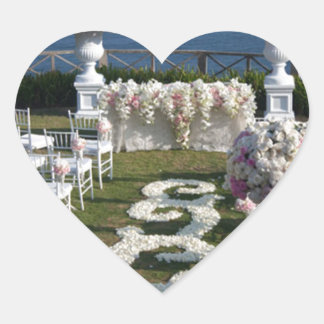 Petal-Wedding-Aisle-Runners-20 Hart Sticker