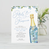 Petals en Prosecco Blauw geschilderde Fles Brunch Kaart (Staand voorkant)