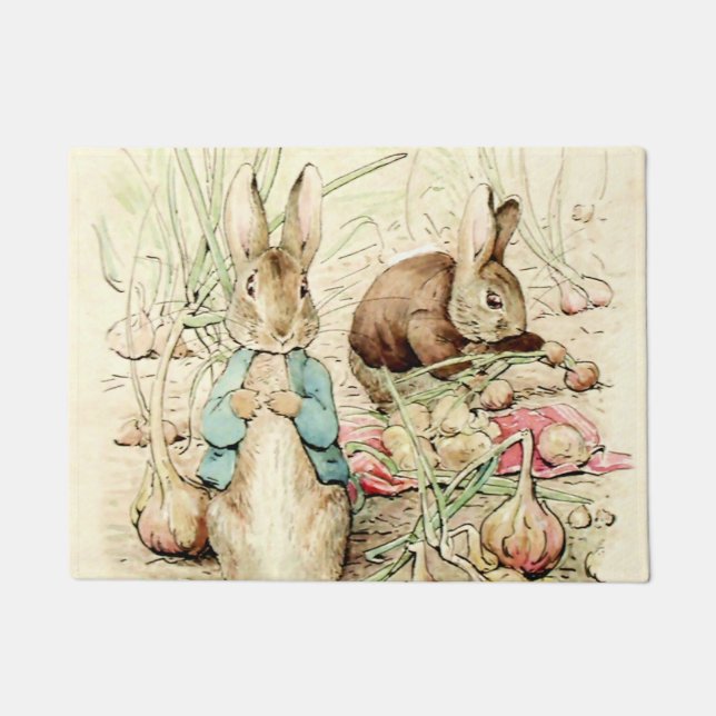 Peter & Benjamin Gather Onions by Beatrix Potter Deurmat (Voorkant)