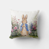 Peter het Konijn in zijn tuin nr. 2 Kussen (Voorkant)