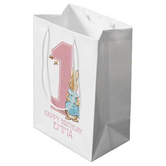 Peter Rabbit | Eerste verjaardag van Baby Girl Medium Cadeauzakje (Achterkant Gekanteld)
