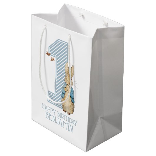 Peter Rabbit | Eerste verjaardag van de baby Medium Cadeauzakje (Achterkant Gekanteld)