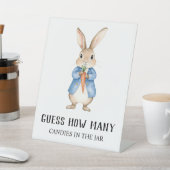 Peter Rabbit “Guess How Many” Baby Shower Game Reclamebord Met Voetstuk (Insitu)