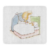 Peter Rabbit in Bed (Fed by his Moeder) Snijplank (Voorkant)