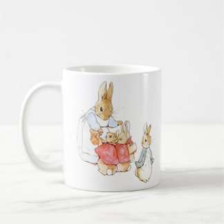 Peter Rabbit Moeder zegt afscheid en stuurt ze naa Koffiemok