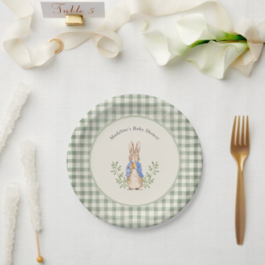 Peter Rabbit Sage Green Gingham Baby shower Papieren Bordje (Huwelijk)