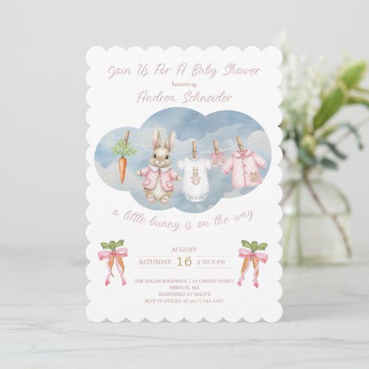 Peter the Rabbit Girl Clothesline Baby Shower Kaart (Staand voorkant)