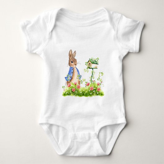 Peter the Rabbit in zijn tuin Romper (Voorkant)