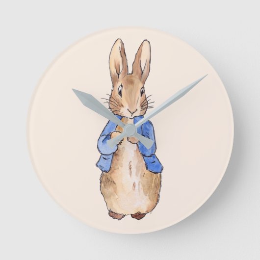 Peter the Rabbit met Beige background Ronde Klok (Voorkant)