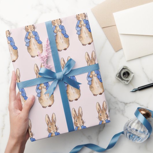 Peter the Rabbit Pink Background Cadeaupapier (Geschenken)