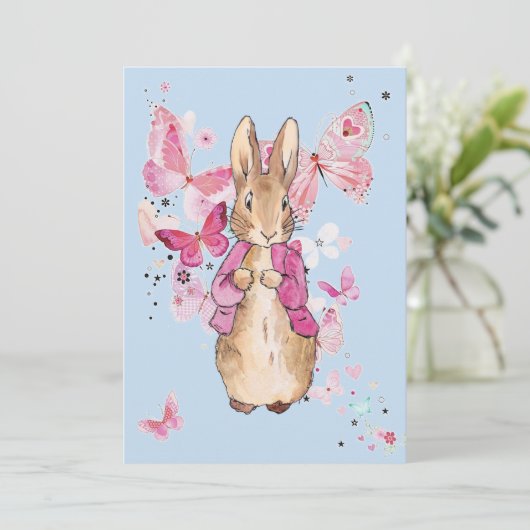Peter the Rabbit Pink Jacket First Birthday Kaart (Staand voorkant)