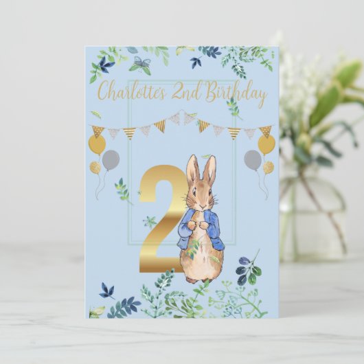 Peter the Rabbit Second Birthday Invitation Kaart (Staand voorkant)