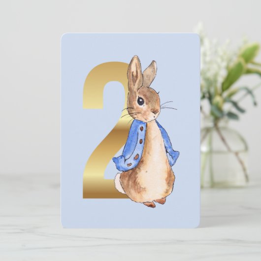 Peter the Rabbit Second Birthday Invitation Kaart (Staand voorkant)