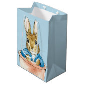 Peter the Rabbit Sitting in a Pot Medium Cadeauzakje (Voorkant Gekanteld)