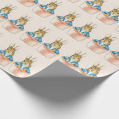 Peter the Rabbit Sitting in Plant Pot Cadeaupapier (Hoek)