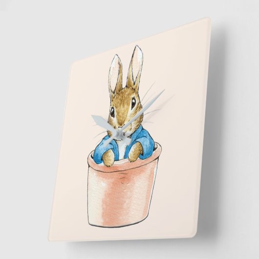 Peter the Rabbit Sitting in Plant Pot Vierkante Klok (Hoek)