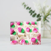 Petit Fours is bedekt met delicate, roze roze roze Briefkaart (Staand voorkant)