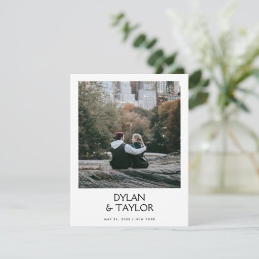 Petite eenvoudige moderne gedurfde naam ingelijst  save the date (Staand voorkant)