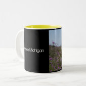 Petoskey Michigan Tweekleurige Koffiemok (Voorkant links)