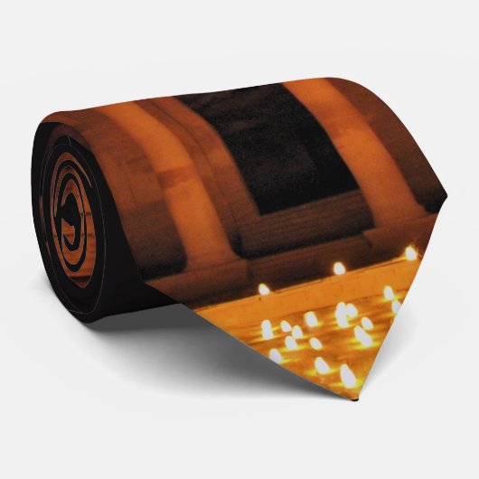 Petra bij kaarslicht stropdas (Opgerold)