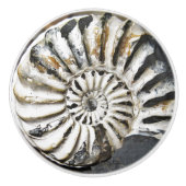 Petrified Nautical Fossil Spiral Ceramic Knob. Keramische Knop (Voorkant)